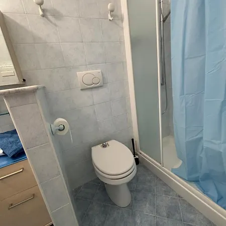 La Casa Dei Nonni Secondo Piano Apartman *